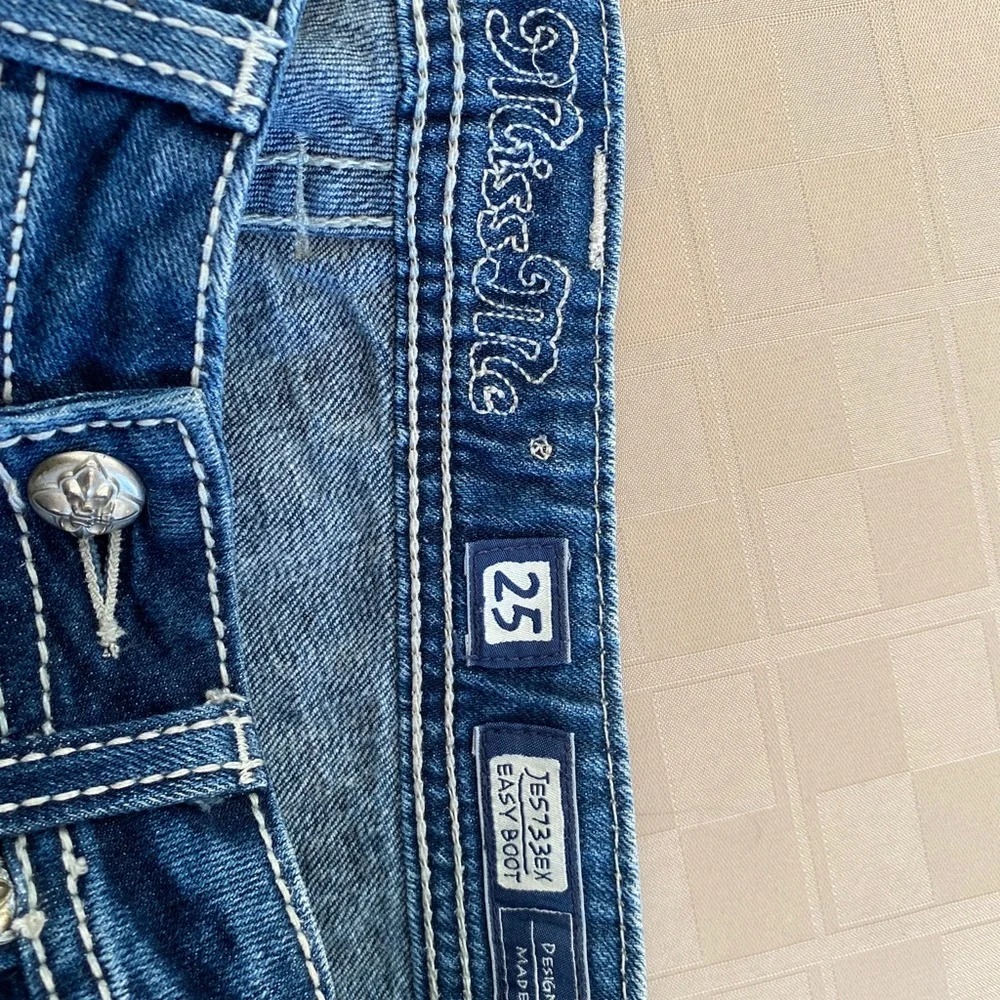 MISS ME Women's Cropped Capri‎ Jeans (cut)  Size 25 X 20 Thick Stitch Bling - Picture 5 of 8